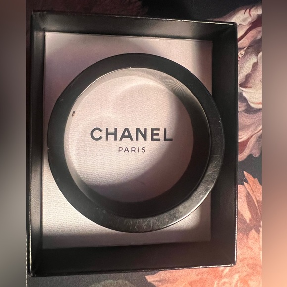 CHANEL coco resin black bracelet vintage w/ box - Picture 3 of 7